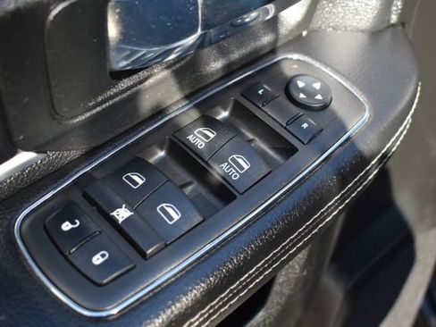 Used 2022 RAM 1500 Classic Warlock AWD/4WD image 17