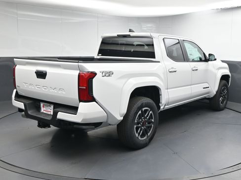 New 2025 Toyota Tacoma TRD Sport image 8