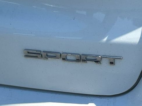 Used 2018 Jeep Compass Sport w/ Cold Weather Group AWD/4WD image 5