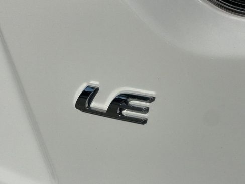 Used 2026 Toyota Corolla LE image 9