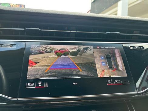 Used 2021 Audi Q7 3.0T Premium Plus w/ Premium Plus Package image 37