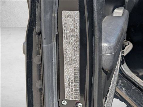 Used 2022 Jeep Wrangler Sport AWD/4WD image 24
