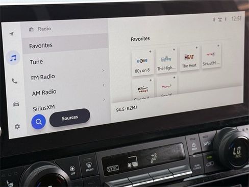 Used 2025 Toyota Grand Highlander AWD image 18