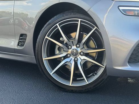 Used 2023 Genesis G70 2.0T AWD/4WD image 2