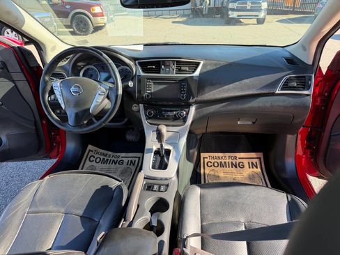 Used 2015 Nissan Sentra SR w/ SR Premium Package image 8