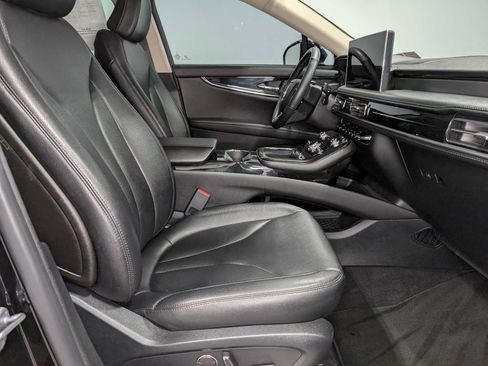 Used 2022 Lincoln Nautilus AWD w/ Premium Package image 40