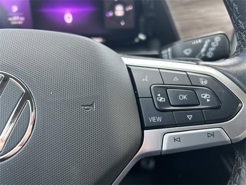 Used 2024 Volkswagen Atlas SEL Premium R-Line image 26