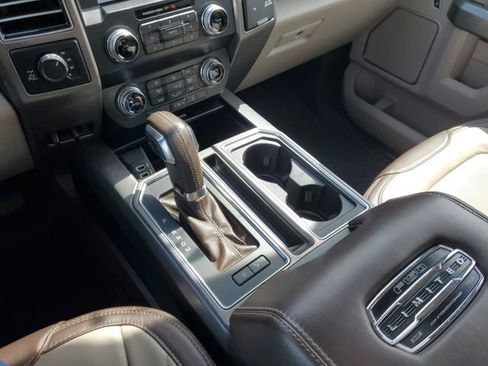 Used 2019 Ford F150 Limited AWD/4WD image 32