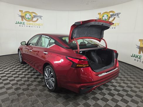 Used 2023 Nissan Altima 2.5 SL AWD/4WD image 33