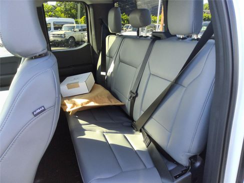 New 2026 Ford F350 XL w/ XL Chrome Package RWD image 22