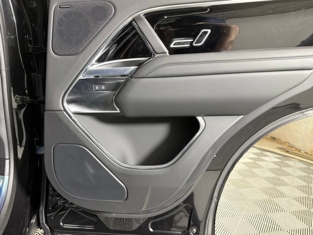 New 2026 Land Rover Range Rover SE AWD/4WD image 29