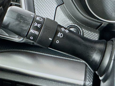Used 2023 Subaru Forester Premium AWD/4WD image 12