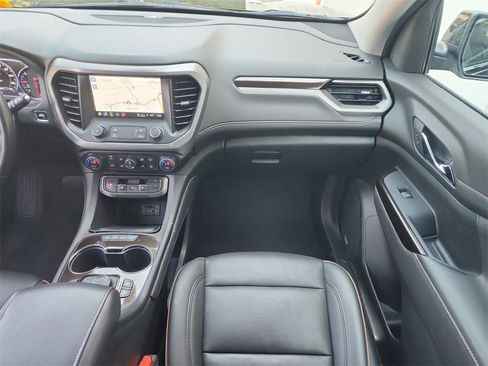 Used 2023 GMC Acadia AT4 w/ Technology Package image 30