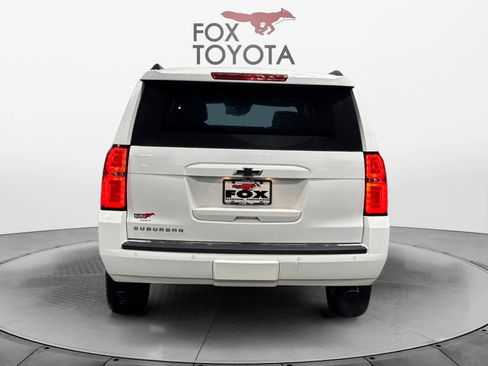 Used 2019 Chevrolet Suburban LT w/ LT Signature Package image 5