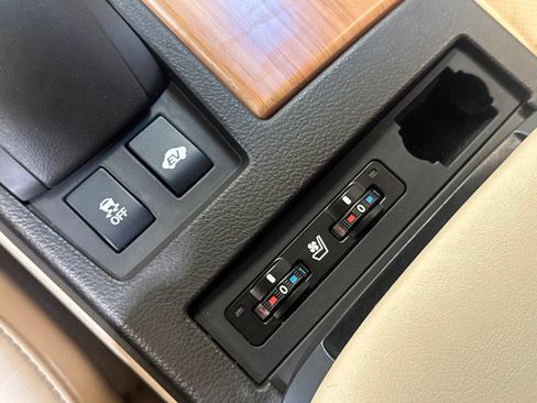 Used 2015 Lexus RX 450h FWD image 36