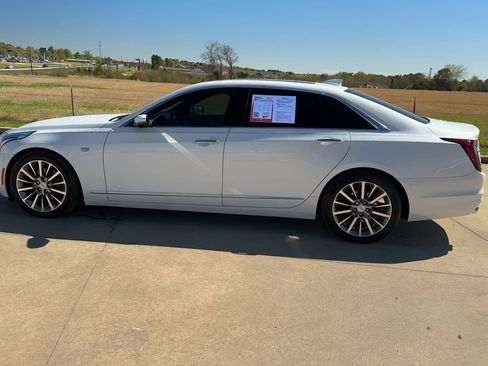 Used 2020 Cadillac CT6 Luxury image 5