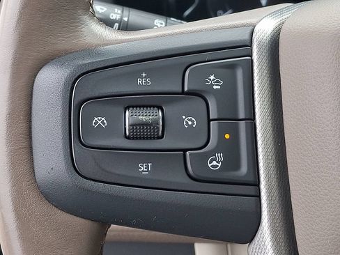 Used 2022 GMC Yukon Denali AWD/4WD image 17