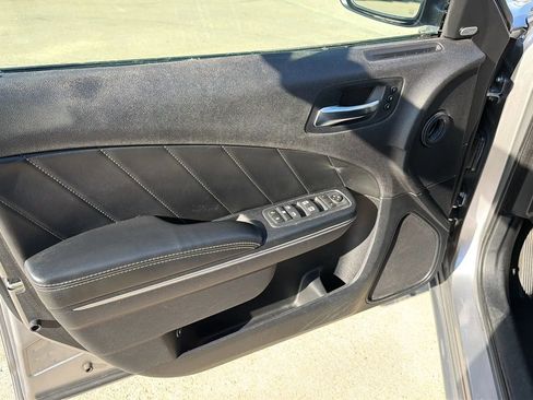 Used 2015 Dodge Charger SXT w/ Plus Group image 89