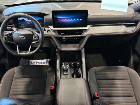 Used 2026 Ford Explorer ST-Line AWD/4WD image 27