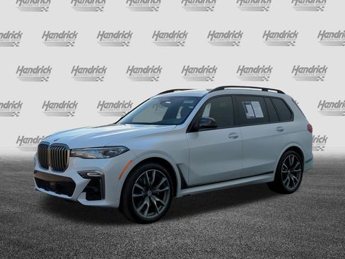 Certified 2022 BMW X7 M50i image 5