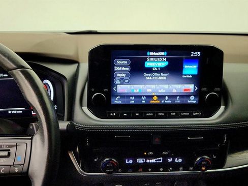 Used 2023 Nissan Rogue Platinum w/ Platinum Premium Package AWD/4WD image 18