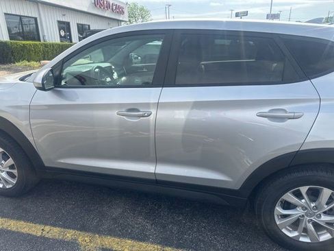 Used 2019 Hyundai Tucson SE image 13