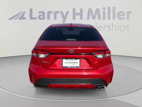Used 2020 Toyota Corolla SE w/ Carpet Mat Package (TMS) FWD image 4
