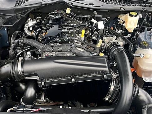 Used 2025 Ford Mustang Coupe RWD image 7