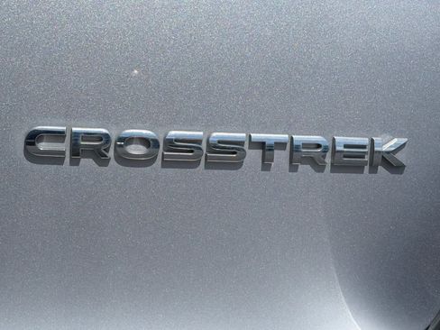 Used 2022 Subaru Crosstrek 2.0i Premium AWD/4WD image 12