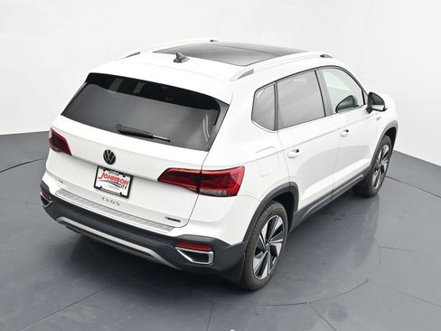 Used 2023 Volkswagen Taos SE AWD/4WD image 29