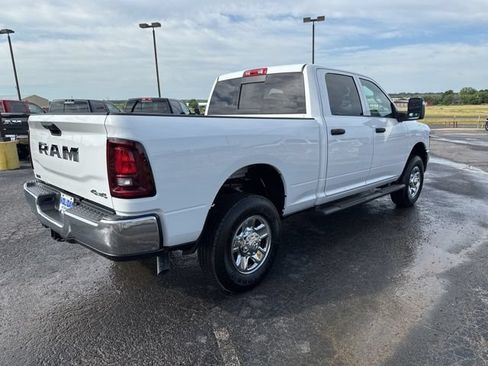 New 2026 RAM 2500 Tradesman AWD/4WD image 5