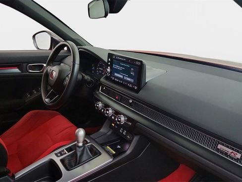 Used 2023 Honda Civic Type R image 8