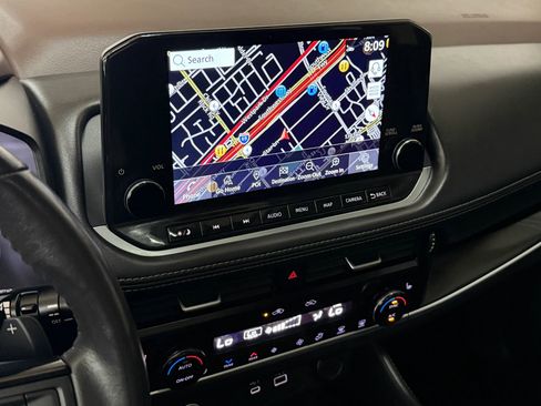 Used 2023 Nissan Rogue SL w/ SL Premium Package image 46