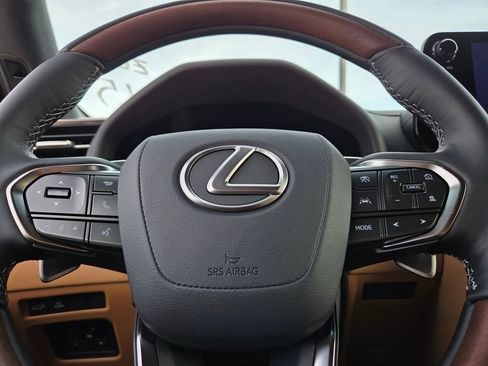 New 2026 Lexus LX 700h Luxury AWD/4WD image 42