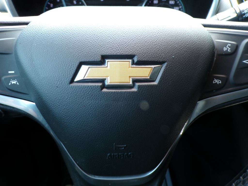 Used 2023 Chevrolet Equinox LT FWD image 31
