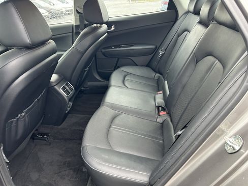 Used 2019 Kia Optima EX image 23