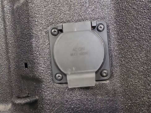 Used 2025 GMC Sierra 1500 Denali Ultimate image 27