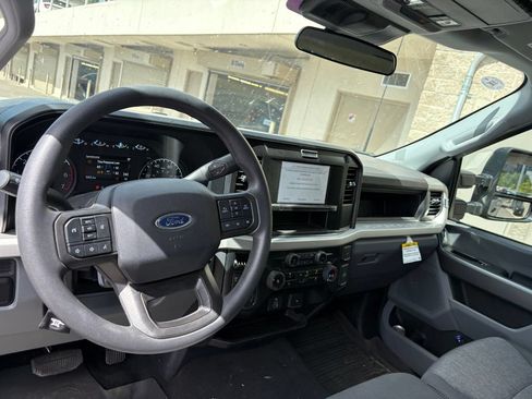 Used 2025 Ford F350 XL w/ STX Appearance Package AWD/4WD image 17