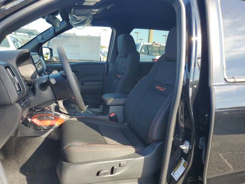 New 2026 Nissan Frontier Pro-X w/ Pro-X Convenience Package image 9
