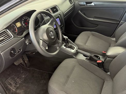 Used 2014 Volkswagen Jetta TDI Value Edition image 9