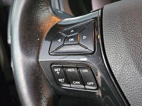 Used 2016 Ford Explorer XLT w/ Equipment Group 202A FWD image 23