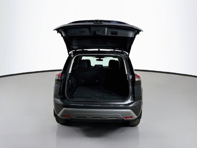 Used 2021 Nissan Rogue SV AWD/4WD image 25