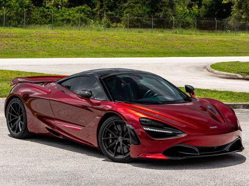 Used 2018 McLaren 720S Luxury RWD image 24