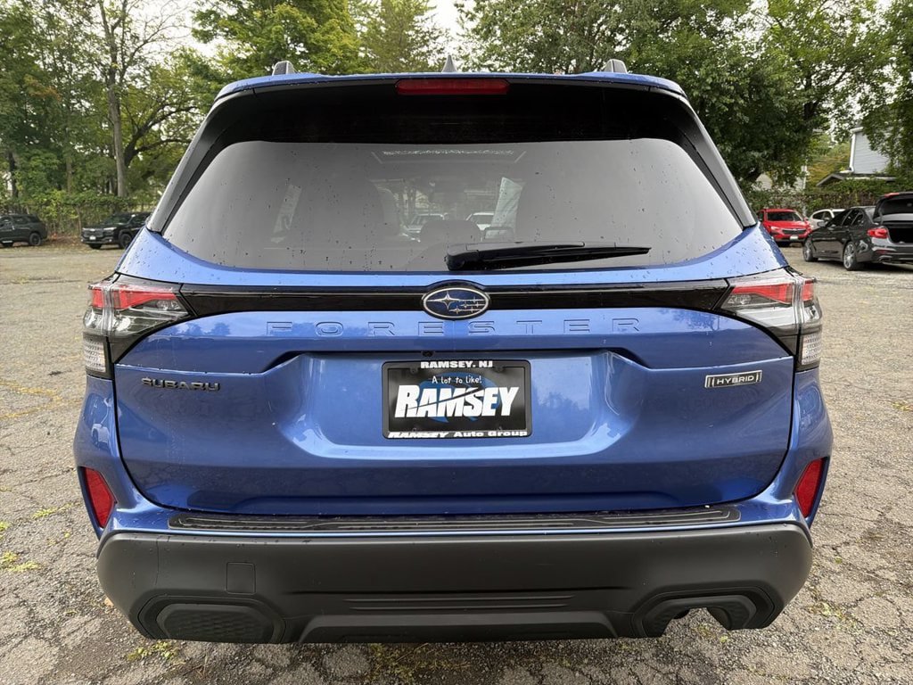 New 2026 Subaru Forester Touring AWD/4WD image 16
