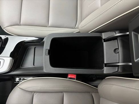 New 2026 Buick Envista Avenir image 28