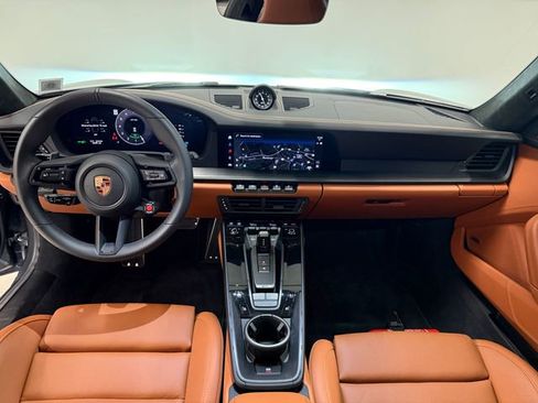 Certified 2025 Porsche 911 Carrera GTS RWD image 15