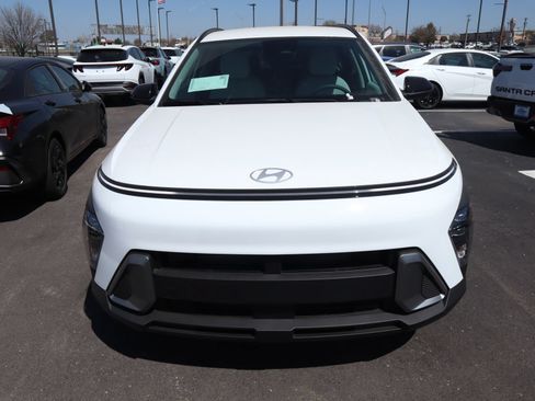 New 2026 Hyundai Kona SEL Sport FWD image 8