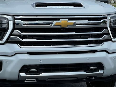 New 2026 Chevrolet Silverado 2500 High Country w/ High Country Premium Package AWD/4WD image 49