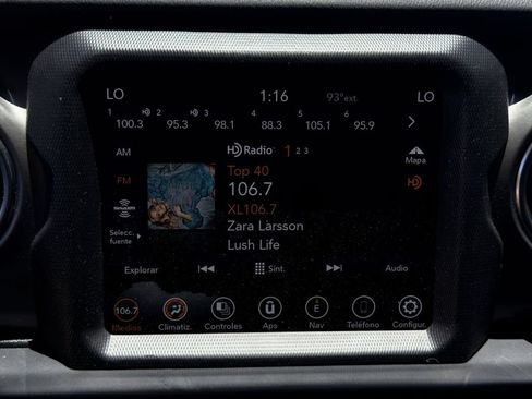 Used 2022 Jeep Gladiator Overland AWD/4WD image 23