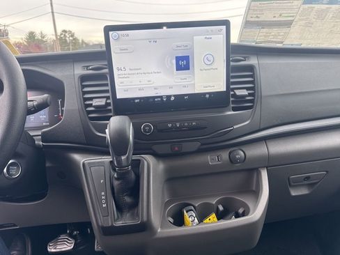 New 2026 Ford Transit 250 148 Medium Roof w/ Exterior Upgrade Package image 18